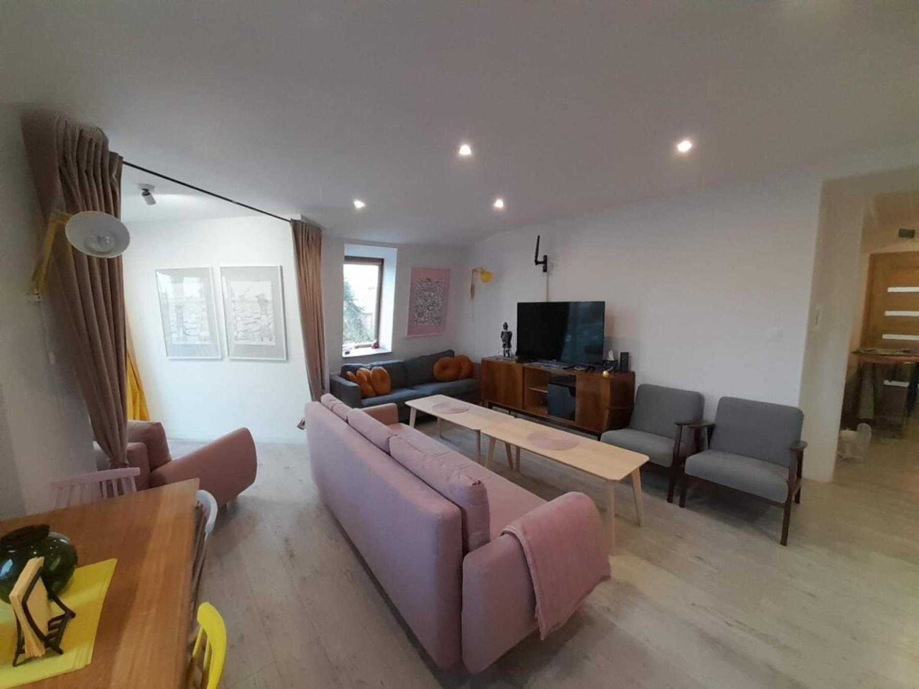 Przestronny I Nowoczesny Apartment Puck